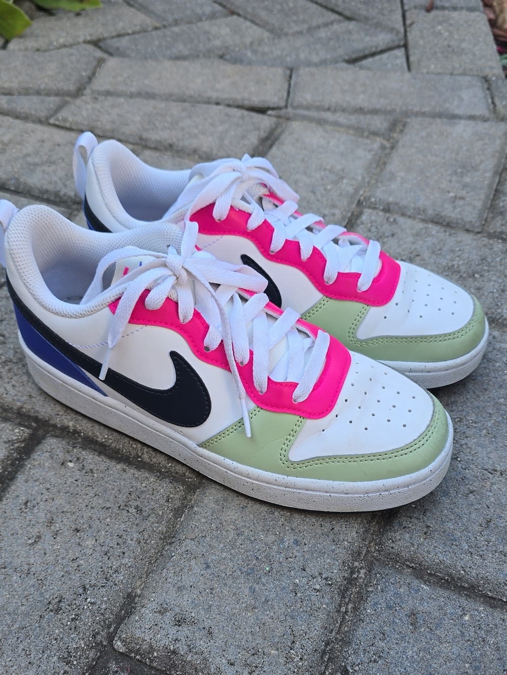 Nike Low-Top Sneakers in White, Hot Pink & Mint with Black Swoosh
